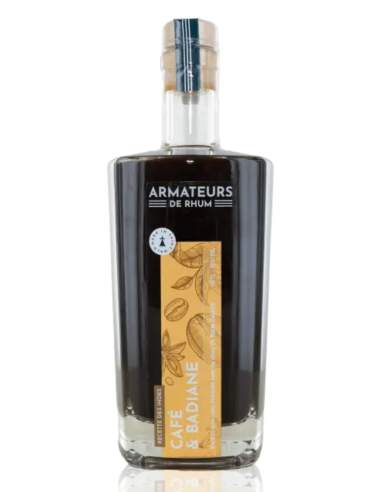 Ron añejo con café y anís estrellado.