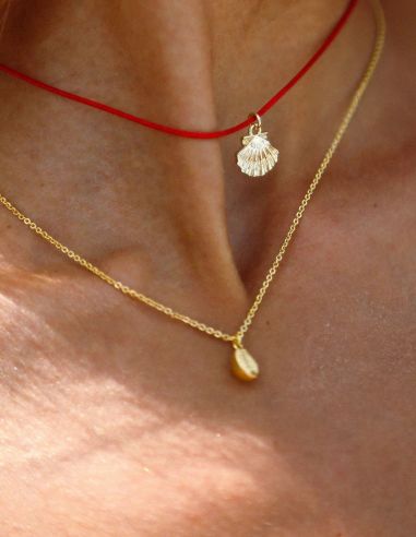 Collier | Bellec

Halskette | Bellec