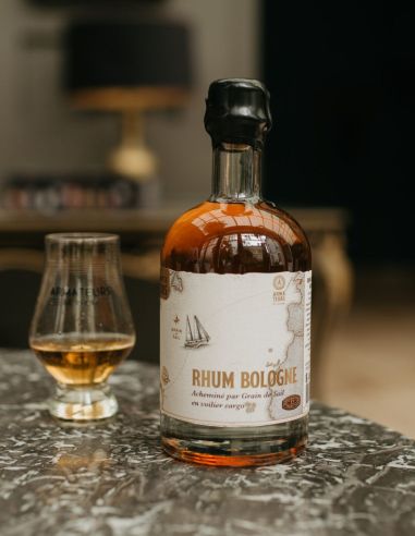 Rhum Bologne X Armateurs de Rhum X Grain de Sail – transporté à la voile